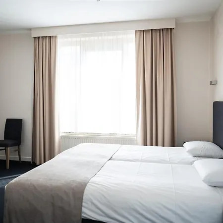 Hotel Essenza 3*
